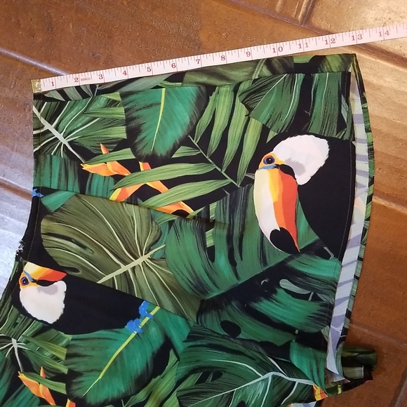 Show Me Your Mumu Tucan Sawyer Shorts - Picture 11 of 14